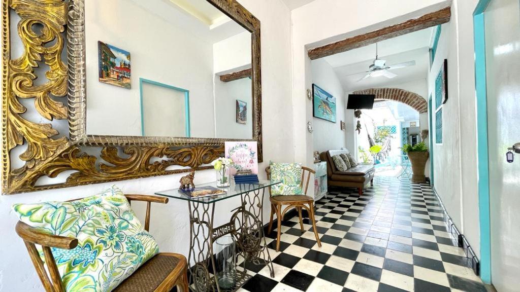 Casa Renacer Bed and Breakfast Cartagena Eksteriør billede